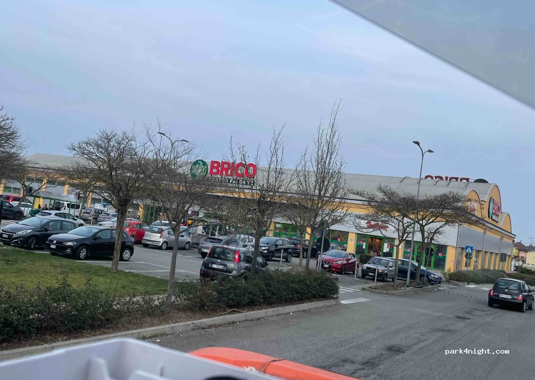 (27035) Mede - 28 Viale I Maggio — foto