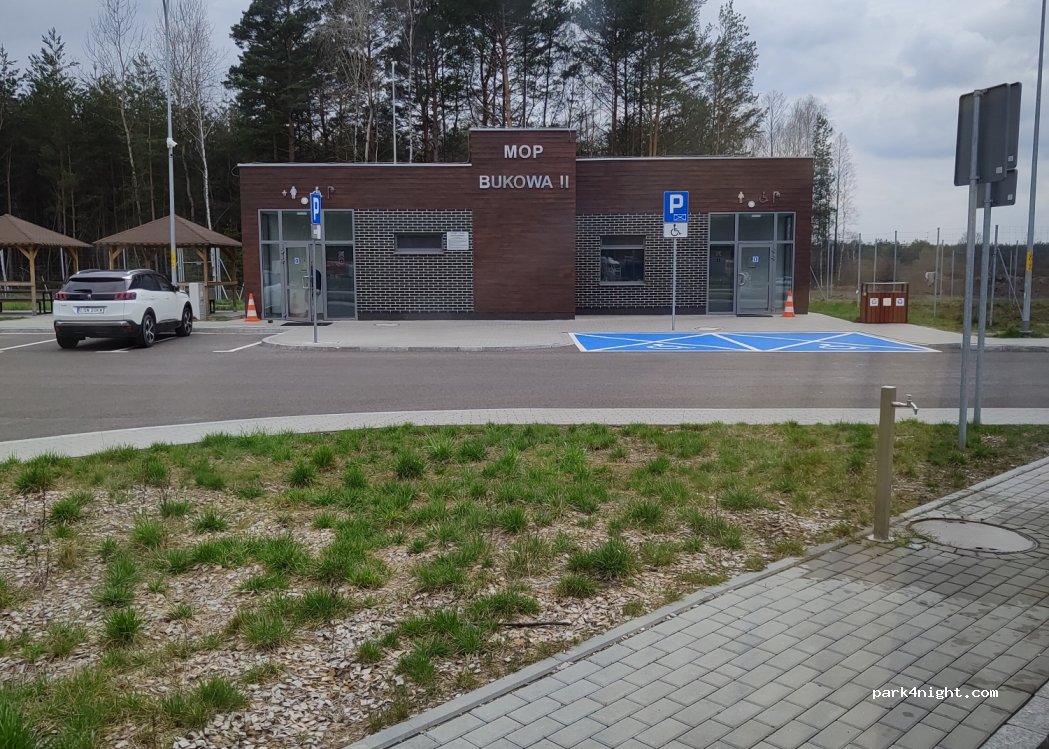 (37-405) Domostawa - Unnamed Road — foto