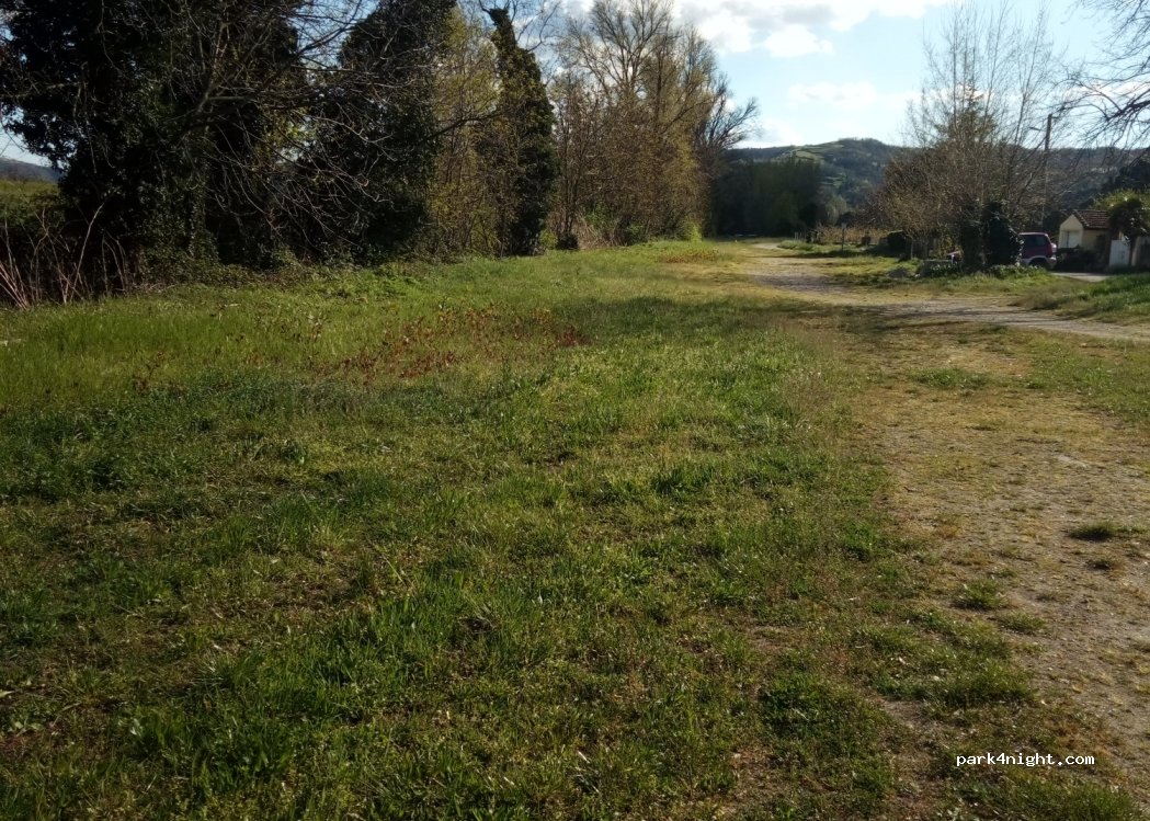 (07370) Sarras - 649 Chemin de la Plaine — foto 2