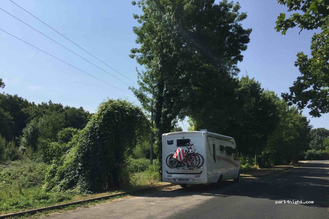 (17350) Fenioux - Gâts du Treuil — foto 3