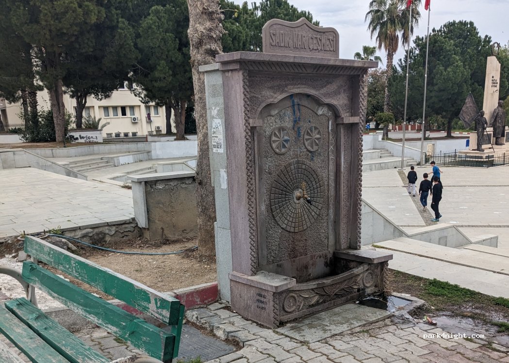 Atatürk Meydani — foto 2