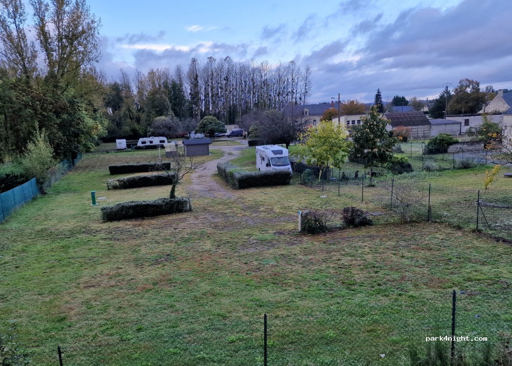 Camping municipal de La Chapelle-sur-Loire — foto 3