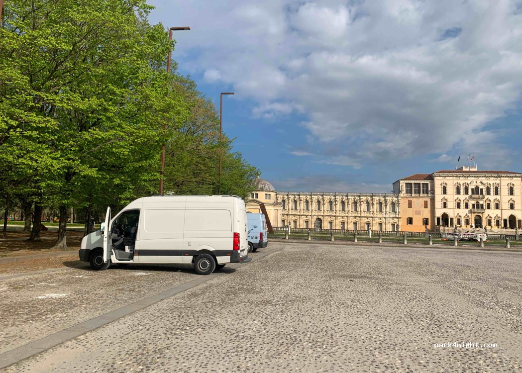 (35016) Piazzola sul Brenta - 284 Via Luigi Camerini — foto