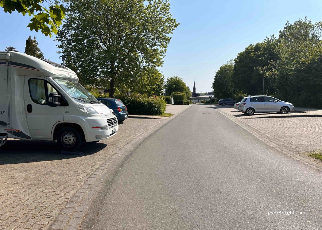 (55494) Rheinböllen - 29 Goethestraße — foto 4