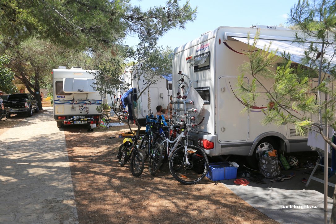Camping  FKK Sovinje — foto