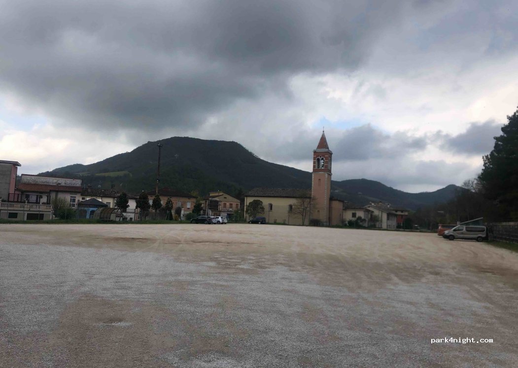 (61041) Acqualagna - 11 Piazza Enrico Mattei — foto