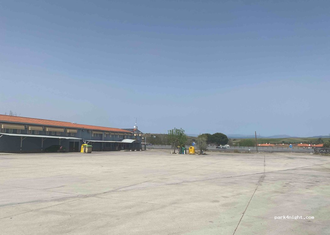 (45543) Otero - 88 Autovía del Suroeste — foto 2