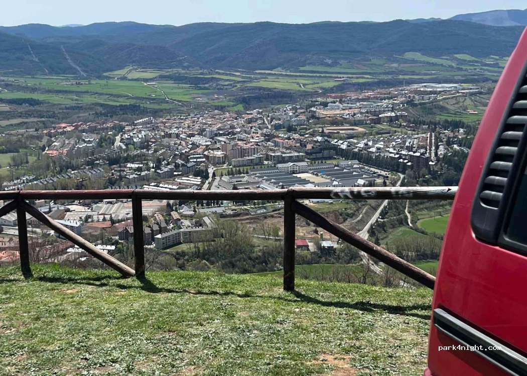 (22700) Jaca - 29 Carretera de Rapitán — foto