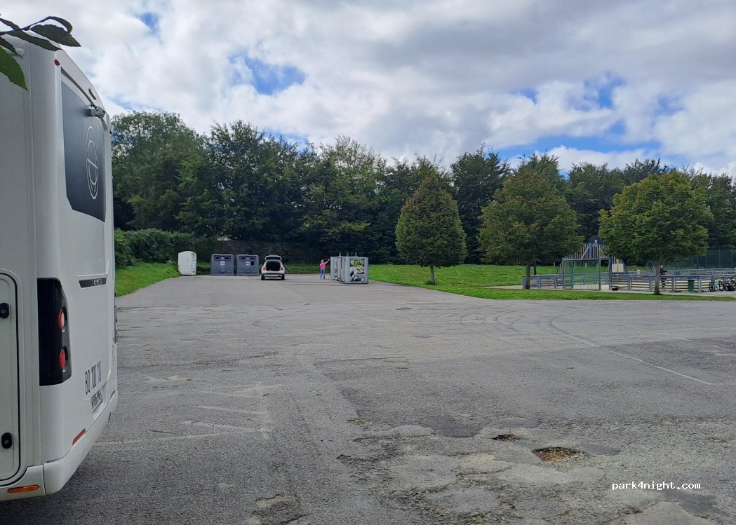 (56620) Pont-Scorff - Rue Dr Rialland — foto 2