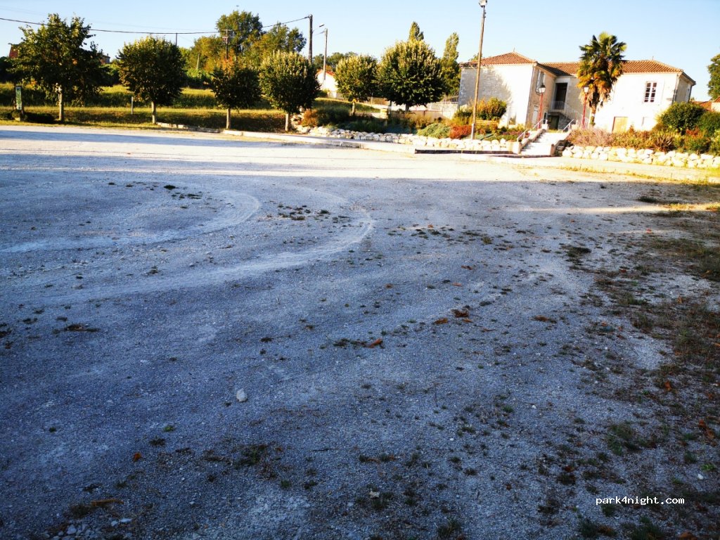 (16300) Montchaude - D127 — foto 4