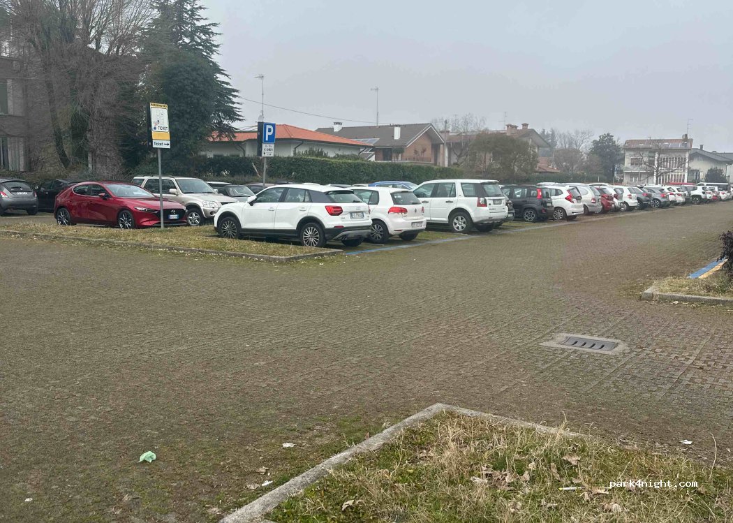 Area Sosta Camper Udine — foto 4