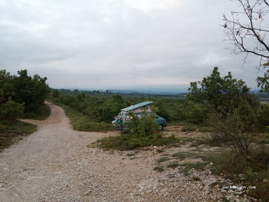 (04870) Saint-Michel-l'Observatoire - D5 — foto 2