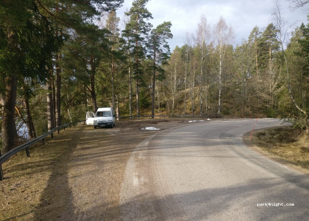 (464 72) Håverud - Upperudsvägen — foto