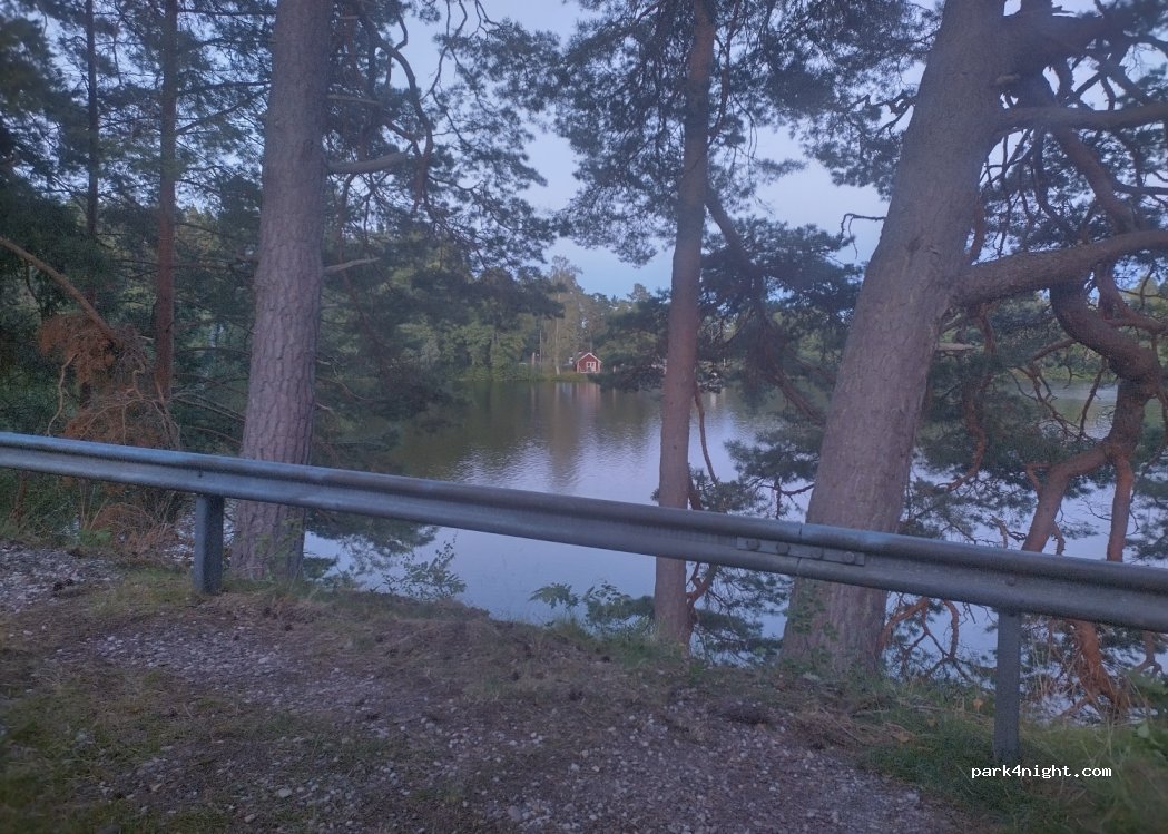 (464 72) Håverud - Upperudsvägen — foto 3