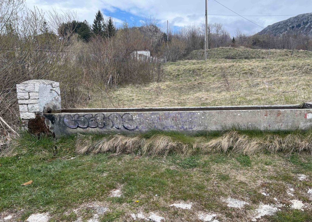 (81010) Gallo Matese - Unnamed Road — foto