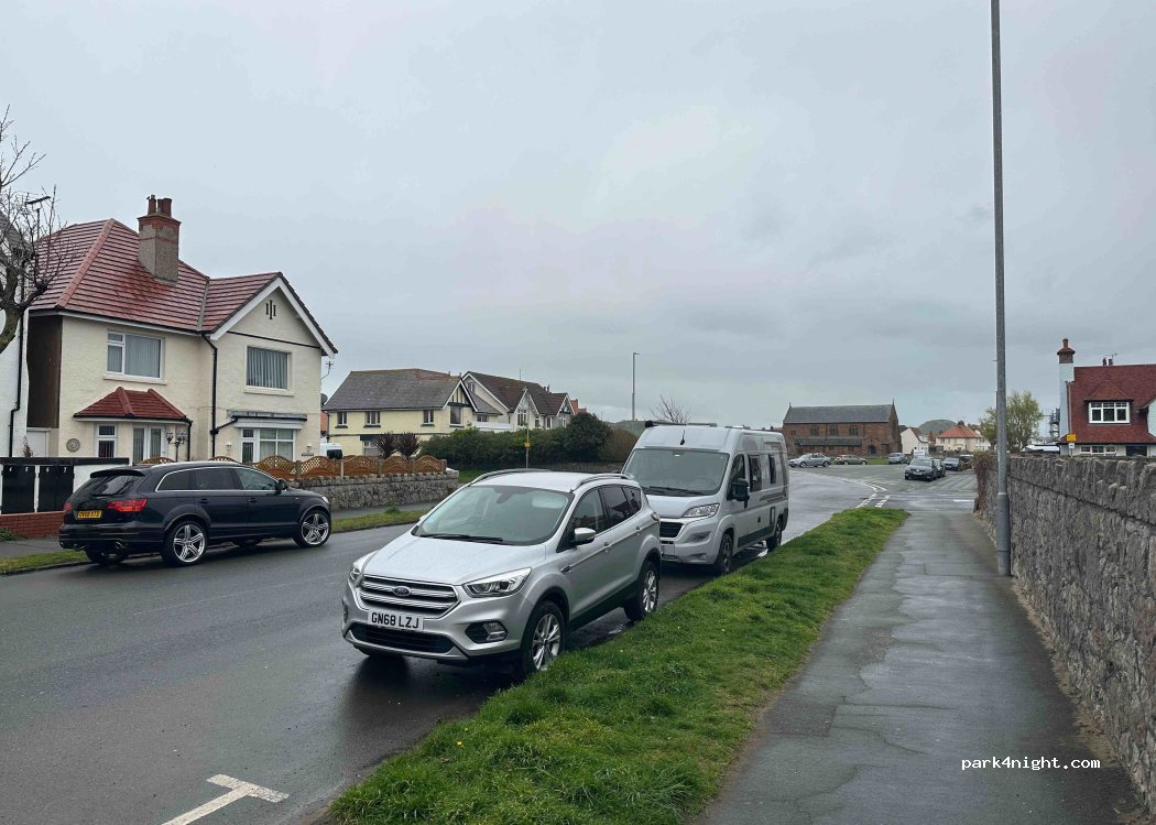 (LL30 2BW) Llandudno - 56 Great Ormes Road — foto 3