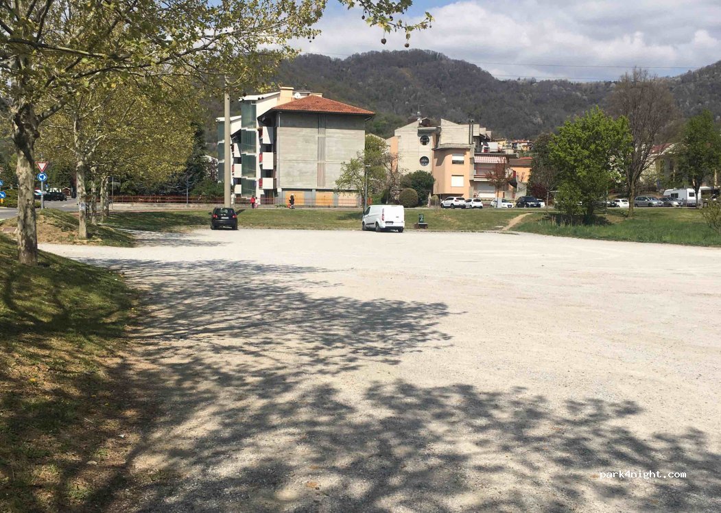 (24030) Carvico - Viale Aldo Moro — foto