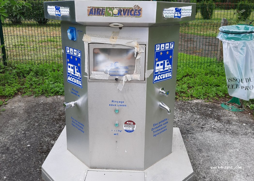(36100) Issoudun - 72 Route de Reuilly — foto 3