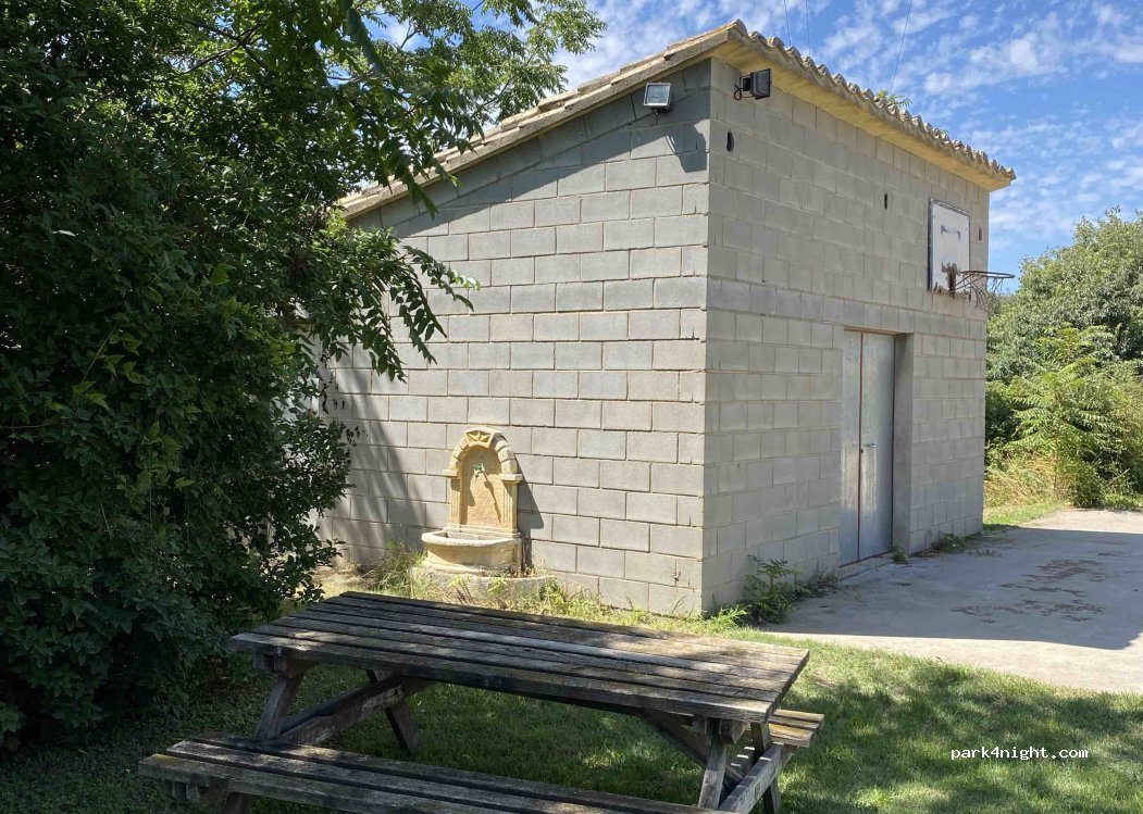 (22588) Graus - 50 Calle Única — foto 3