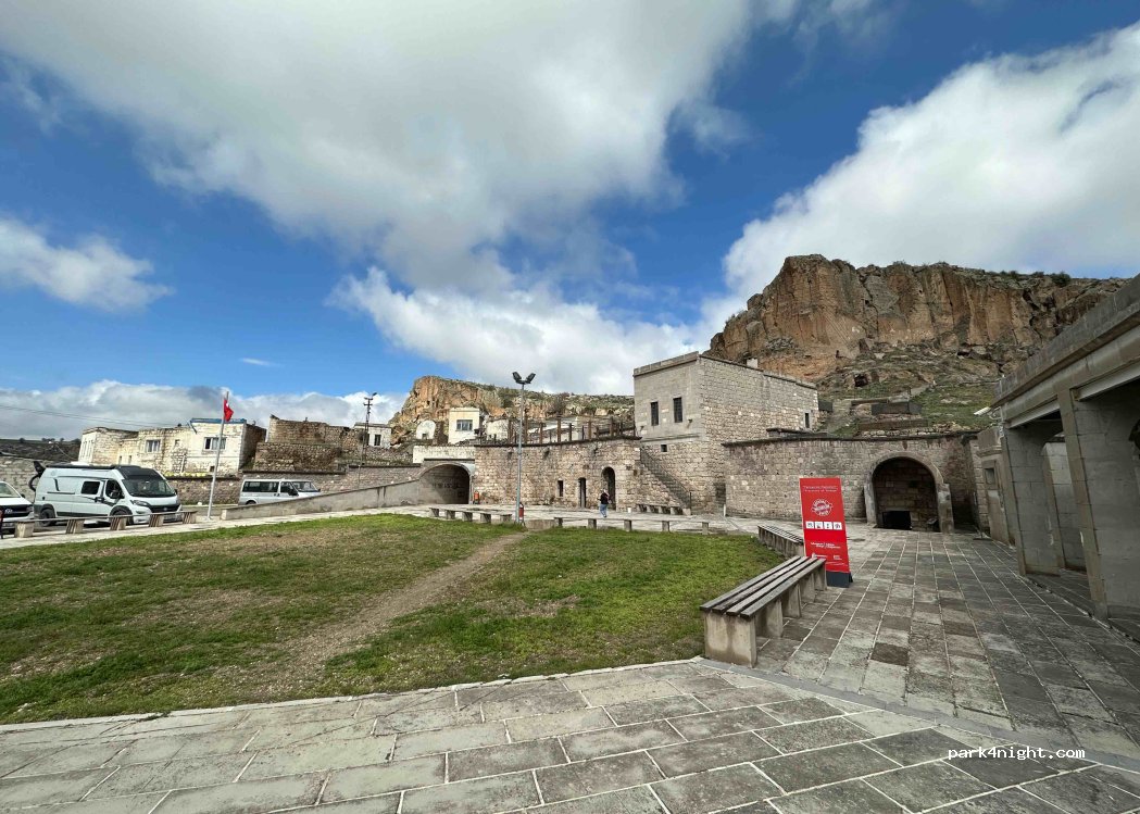 (50400) Mazı - 15 Mazı Köyü İç Yolu — foto 2