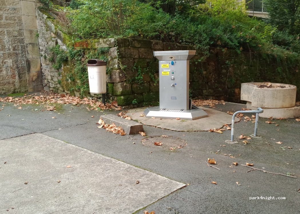 (46100) Figeac - 18 Boulevard du Colonel Teulié — foto 3