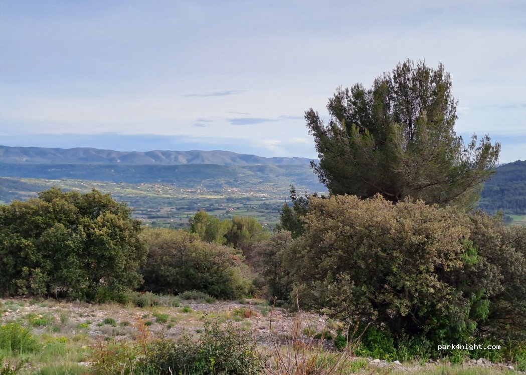 (84490) Saint-Saturnin-lès-Apt - — foto 4