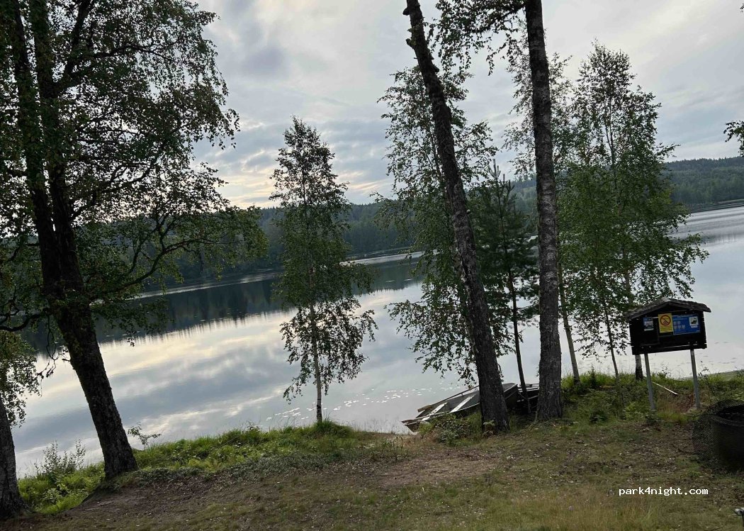 (685 94) Överbyn - 1 Lillviksvägen — foto 3