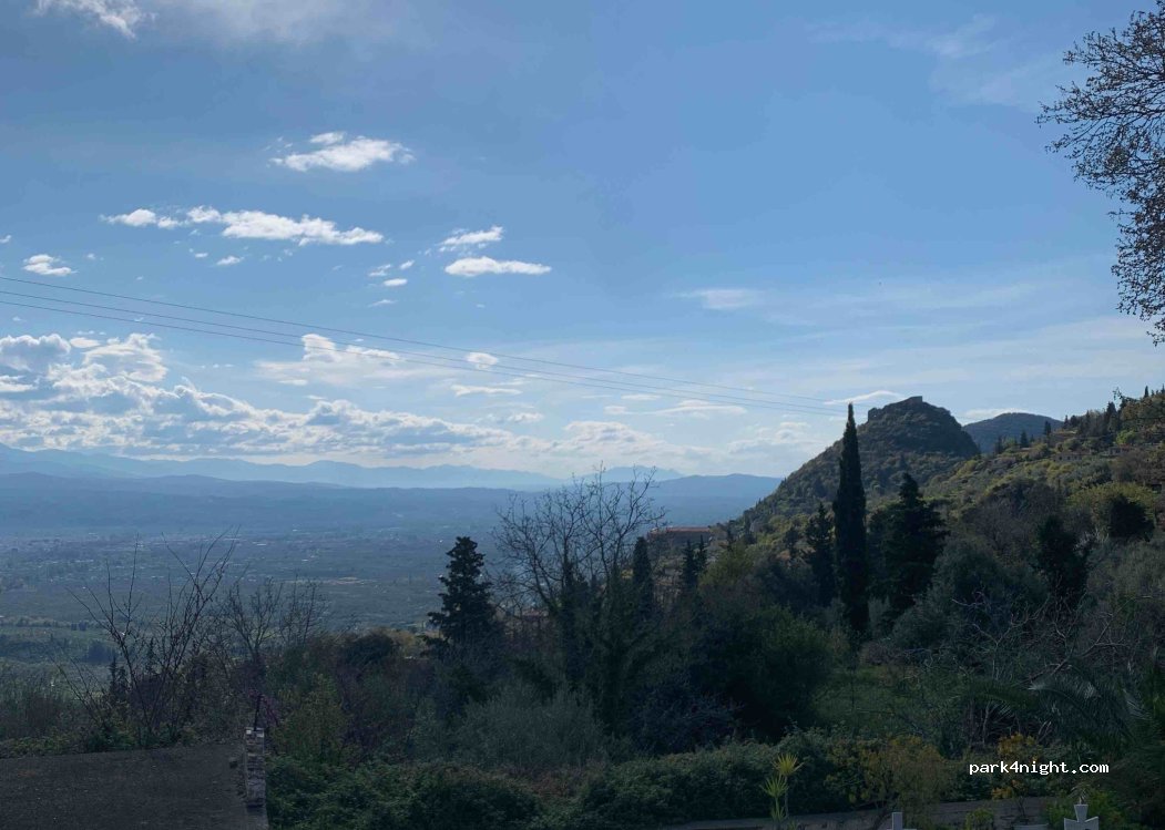 (231 00) Pikoulianika - Unnamed Road — foto