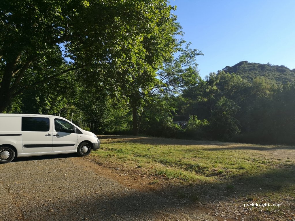 (30200) La Roque-sur-Cèze - Chemin du Plan — foto