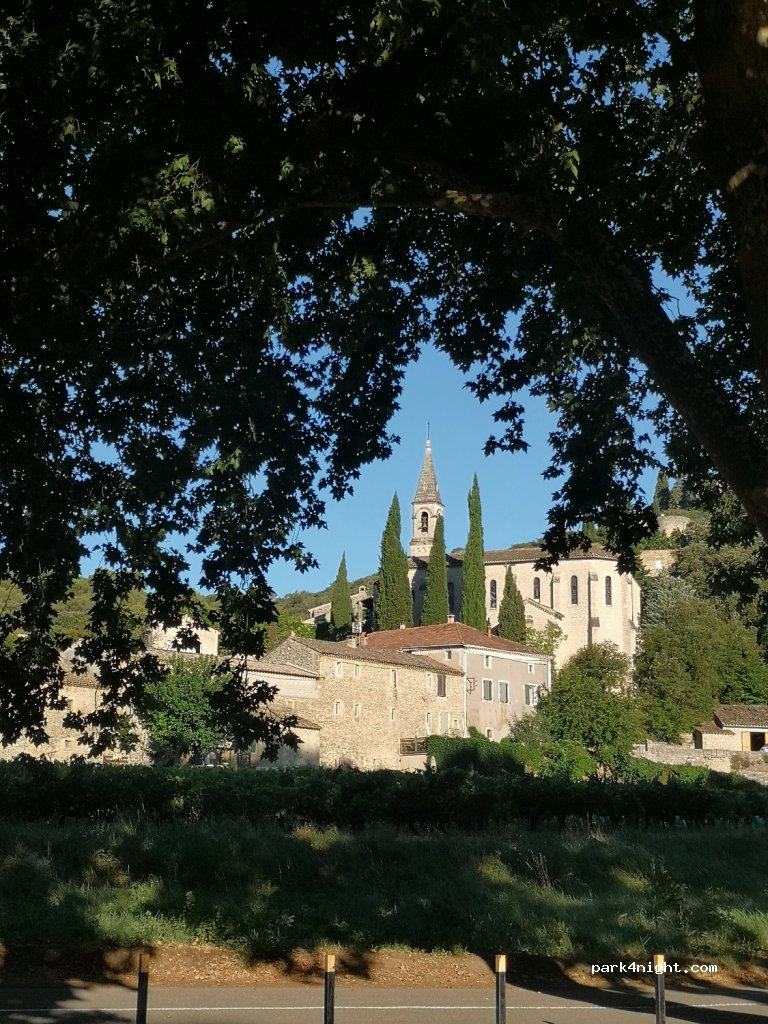 (30200) La Roque-sur-Cèze - Chemin du Plan — foto 2