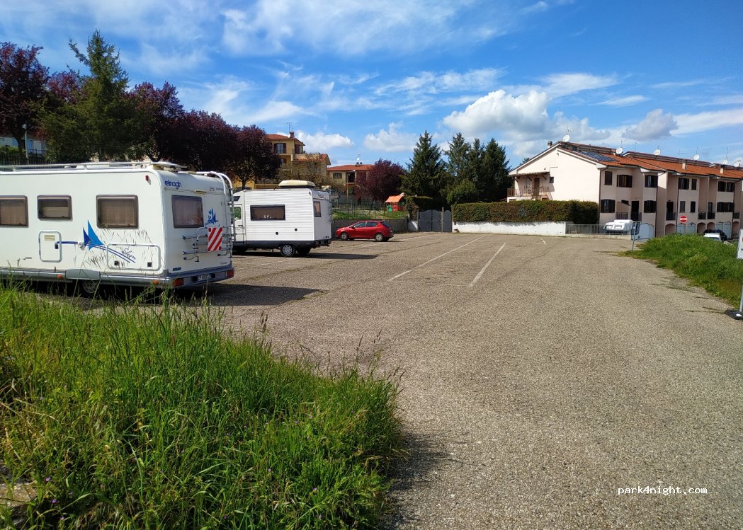 (01030) Vitorchiano - 10 Via degli Ulivi — foto 2