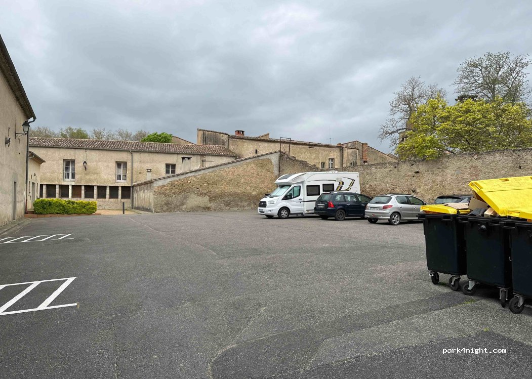 (11400) Saint-Papoul - 7 Avenue de l'Évêché — foto