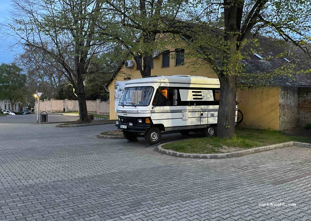 (7800) Siklós - 3 Vajda János tér — foto 3
