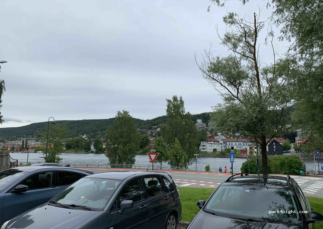 (3045) Drammen - 7 Sundhauggata — foto