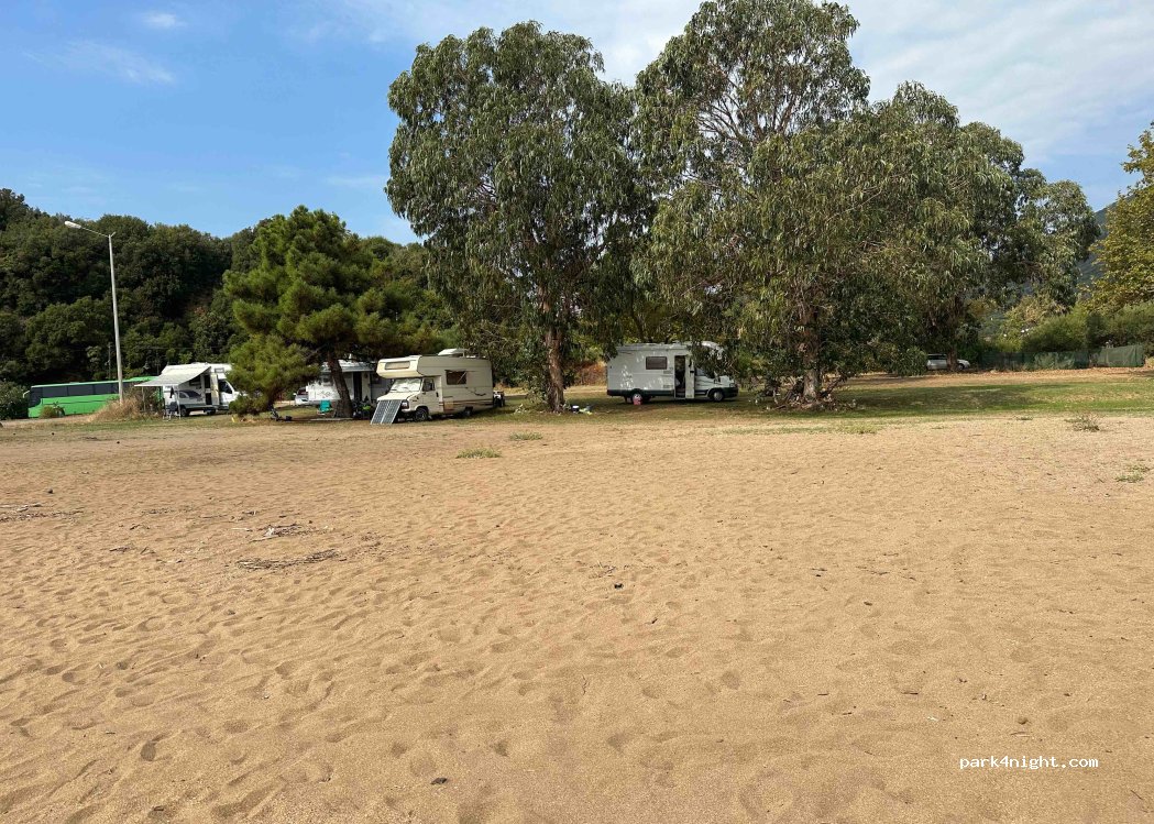 (630 82) Stagira Akanthos - Unnamed Road — foto 3