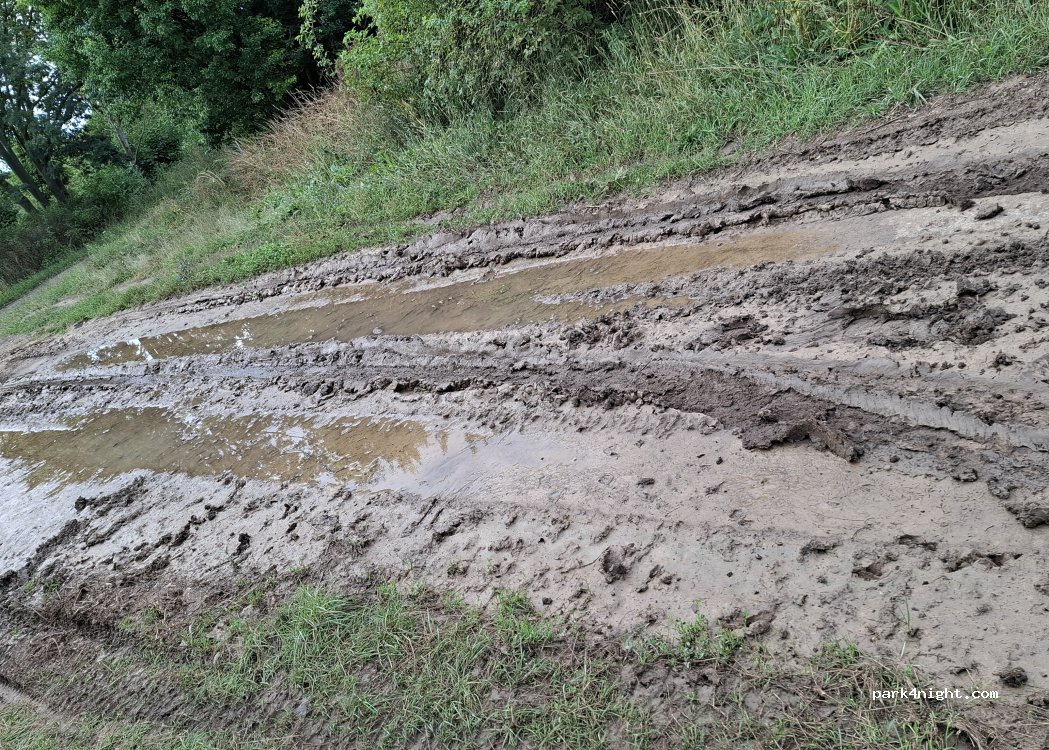 (434 01) Bečov - — foto 2