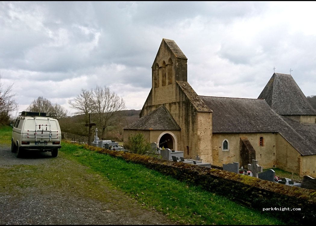 (64460) Montaner - 55 Chemin Camin de la Gleisa — foto