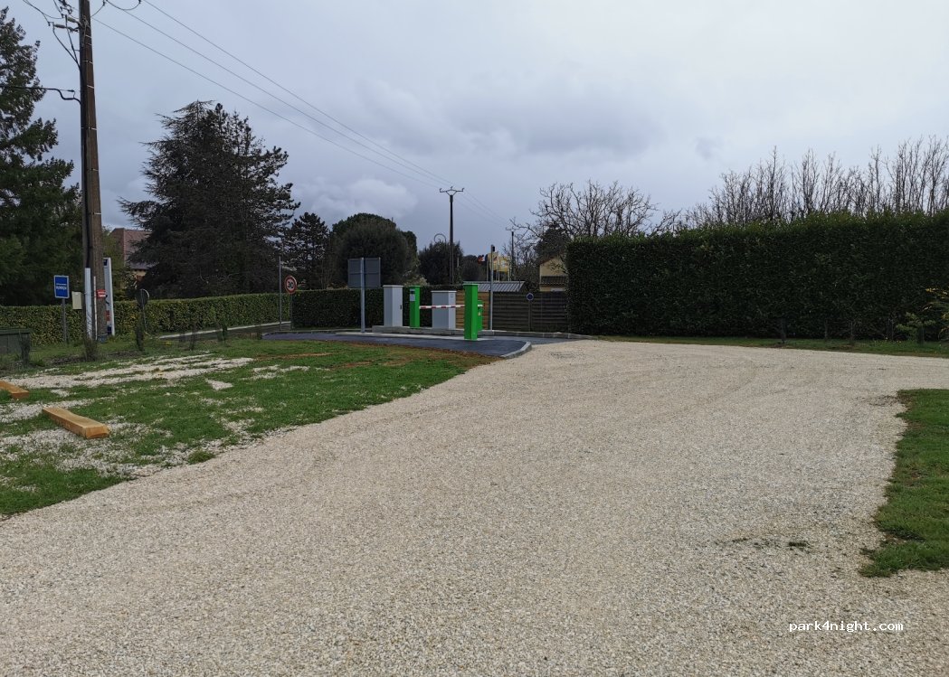 Aire CAMPING-CAR PARK de Saint Crépin-Et-Carlucet — foto