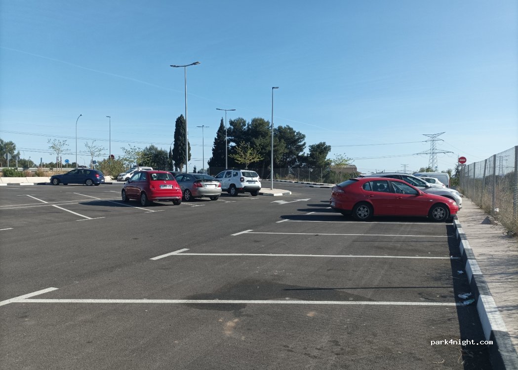 (12190) Urbanització Vall d'Umbri - Unnamed Road — foto