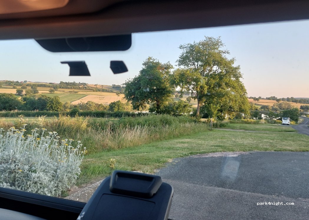 (71210) Saint-Eusèbe - Les Pièces Claude — foto 3