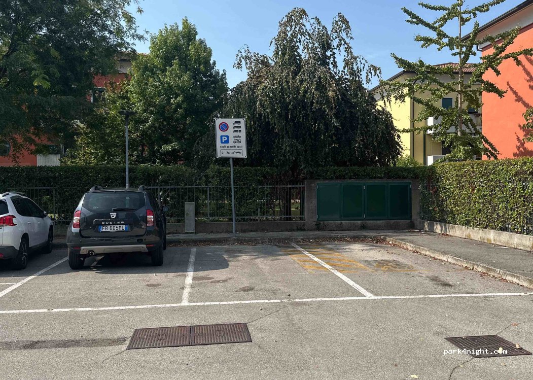 (35020) Albignasego - 1F Via Tito Livio — foto