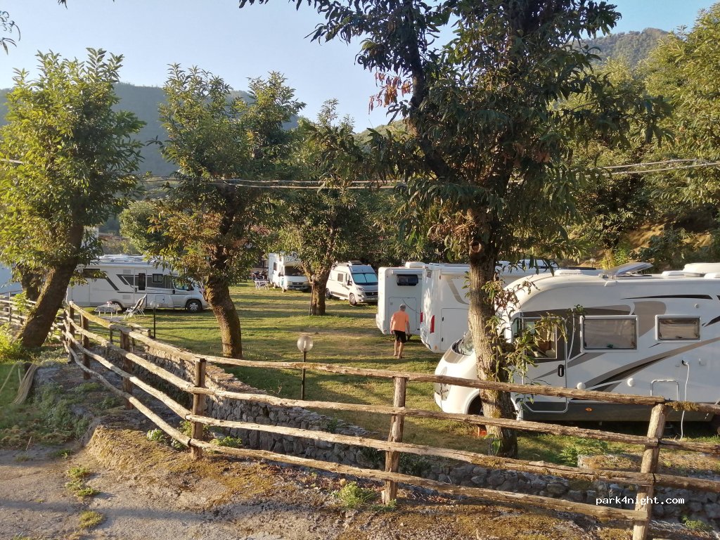 Costiera Amalfitana Area sosta camper — foto