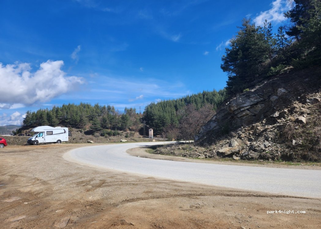 (2962) Leshten - Unnamed Road — foto 2