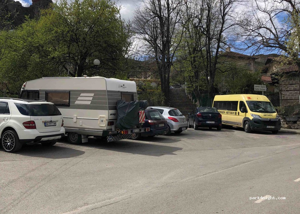 (3900) Belogradchik - 2 Алея на героите — foto
