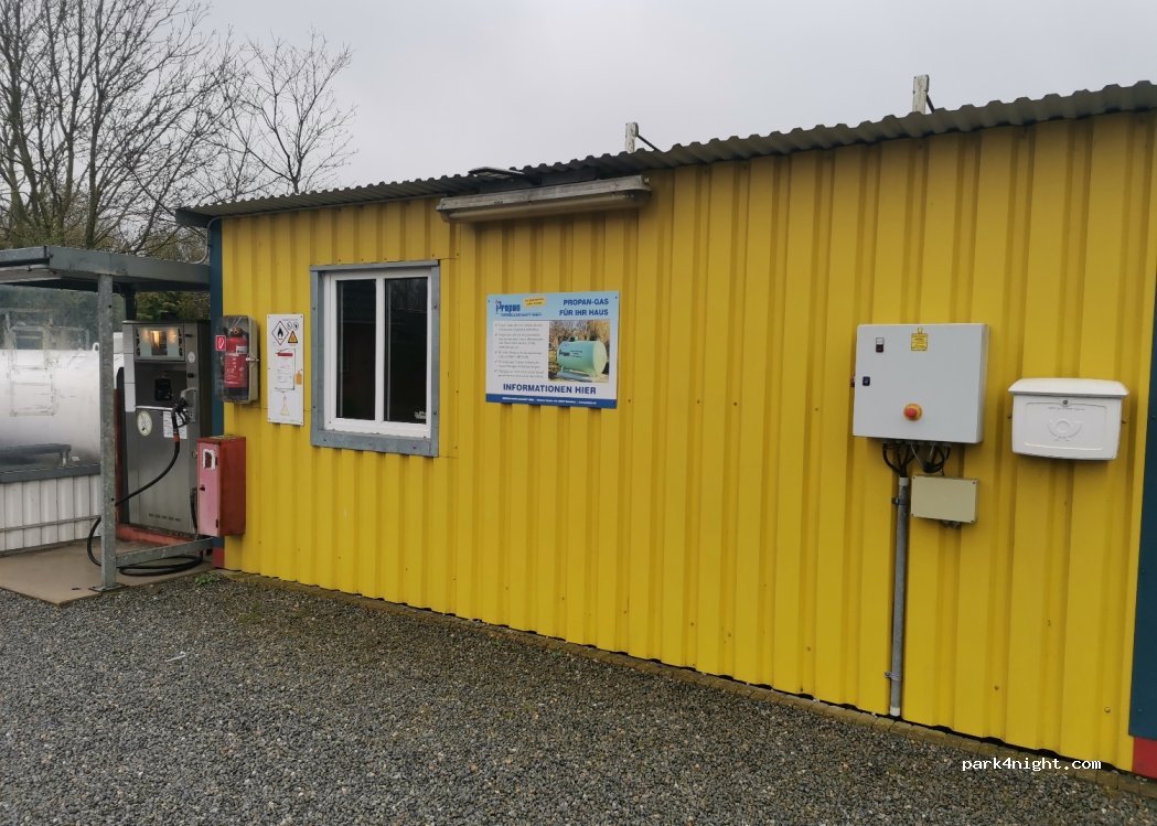 (25923) Süderlügum - 19 Gewerbestraße — foto 2