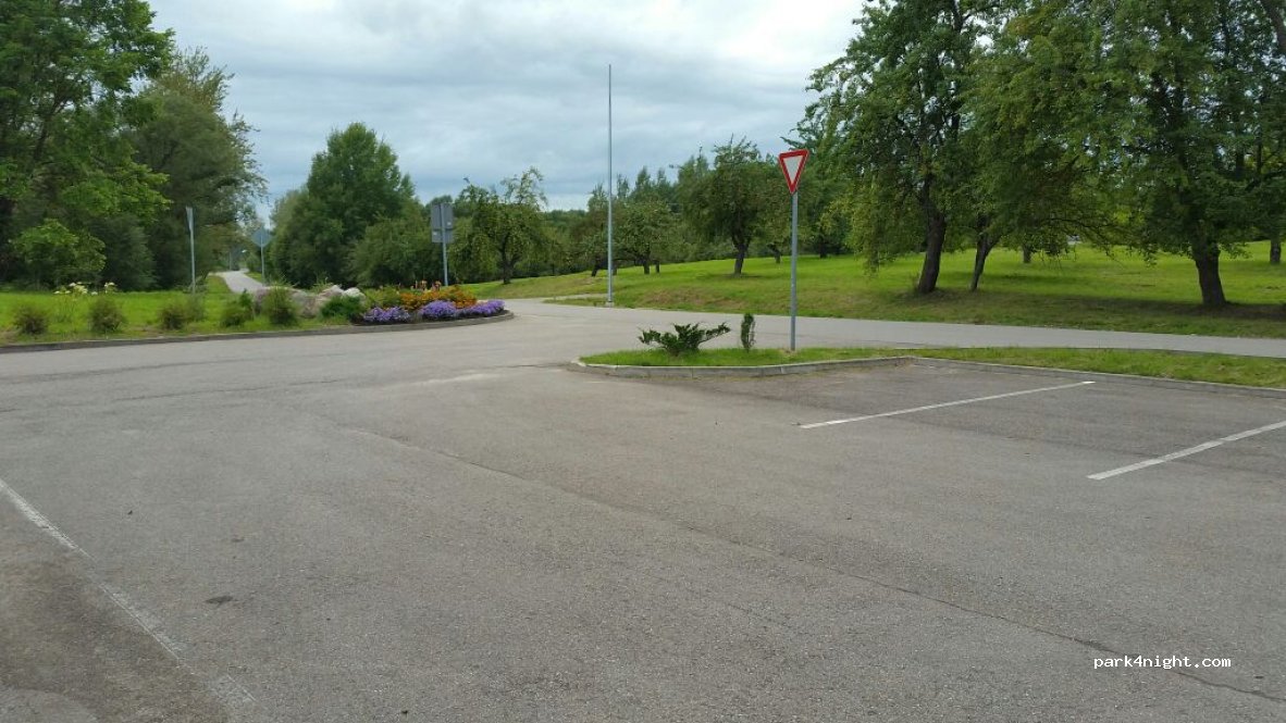 (LV-5481) Višķu tehnikums - P64 — foto