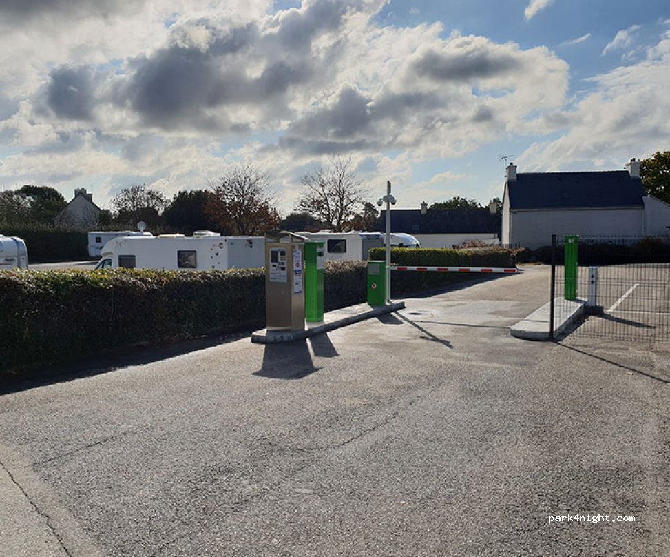 Aire de camping-car park de Pont-Aven, Les Quatre Vents (Finistère) — foto 2