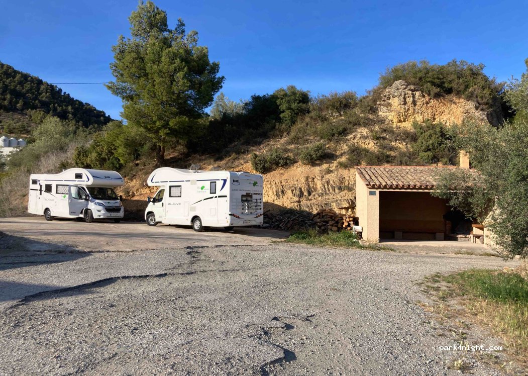 (43373) Cabacés - Unnamed Road — foto 2