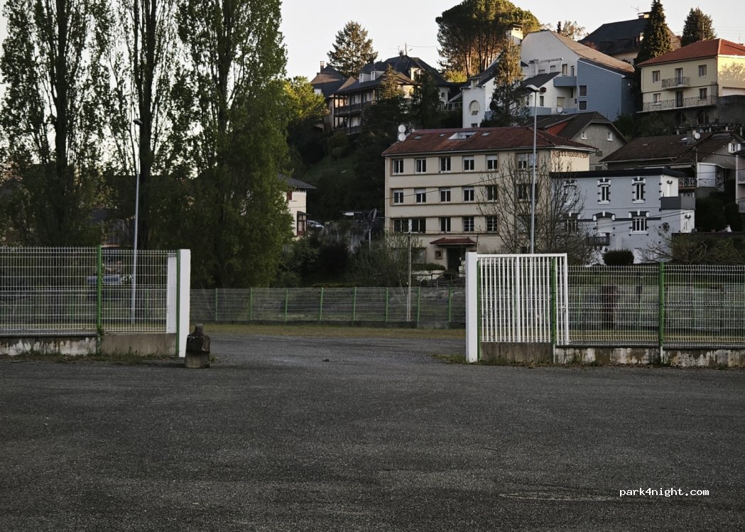 (65100) Lourdes - 24 Boulevard du Gave — foto