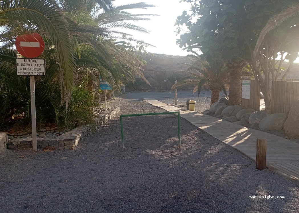(38588) Santa Cruz de Tenerife - 2 Calle Playa — foto 3